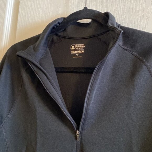 Eastern Mountain Sports Techwick 1/4 Zip Top - Size Small - Picture 6 of 12